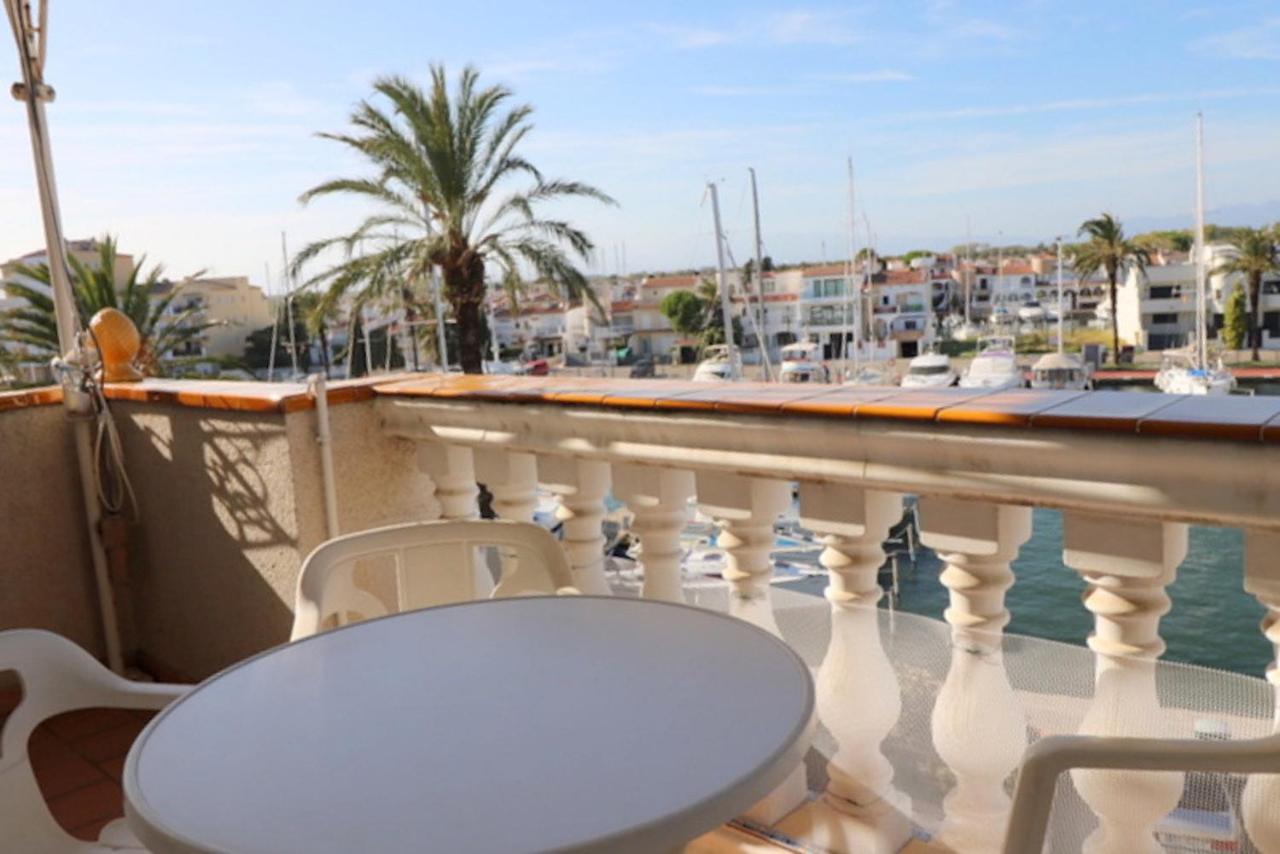 Cavall De Mar - Piso, Vista Al Puerto Empuriabrava Exterior photo