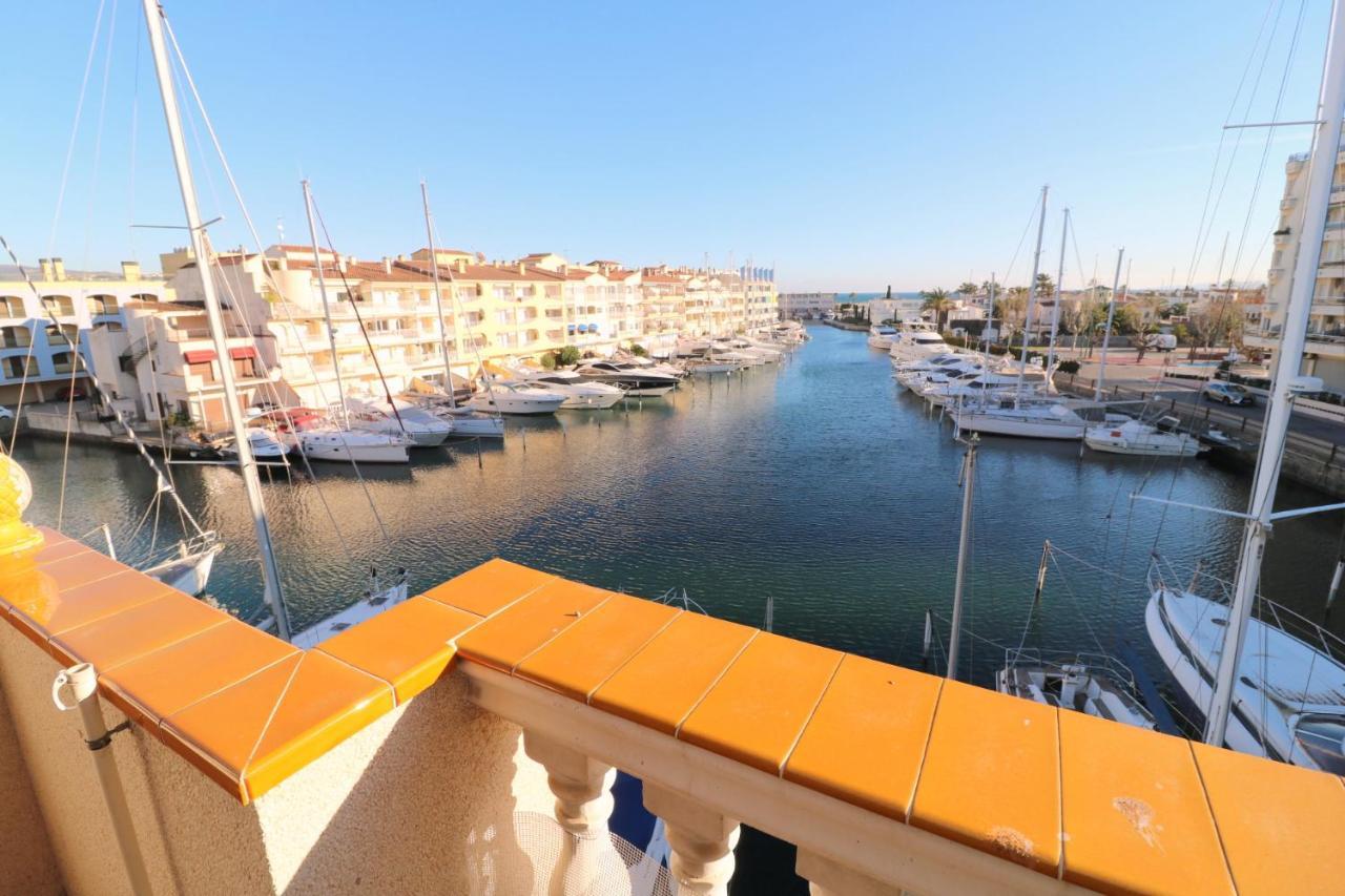 Cavall De Mar - Piso, Vista Al Puerto Empuriabrava Exterior photo