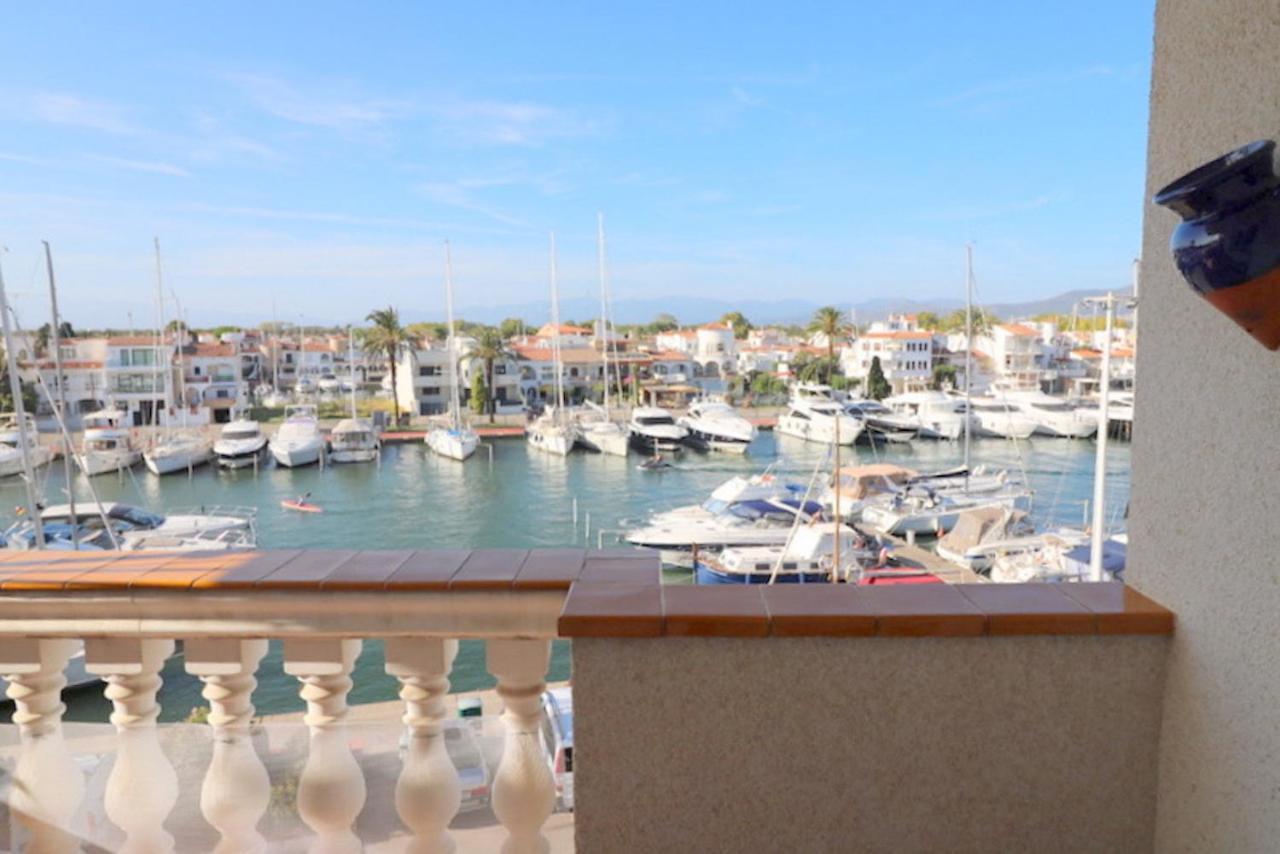 Cavall De Mar - Piso, Vista Al Puerto Empuriabrava Exterior photo